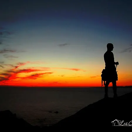 Les & Санта-Тереза-Галлура