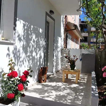 Les & Santa Teresa Gallura