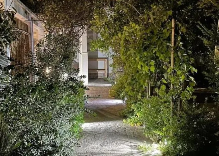 住宿加早餐酒店 Les & 4*