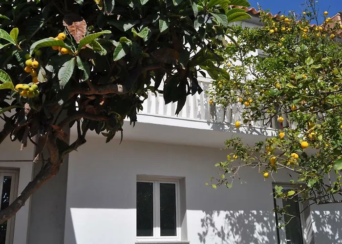 Les & 4* 圣特雷莎加卢拉